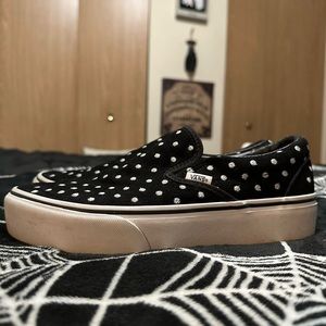 Polka dot platform Vans slip ons.